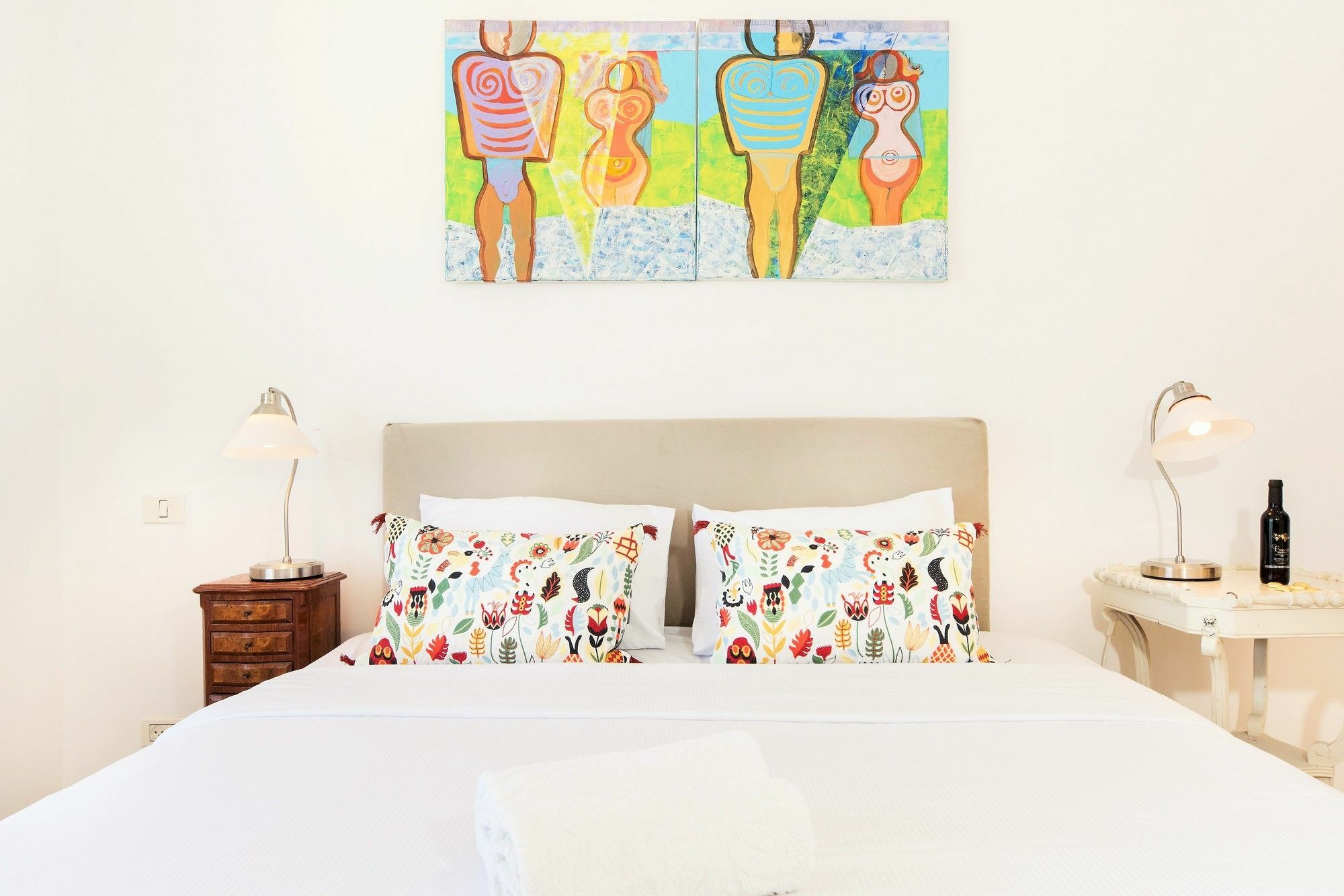 Excellent Beachfront Apt W/ Pool Access By Sea N' Rent Tel Aviv Esterno foto
