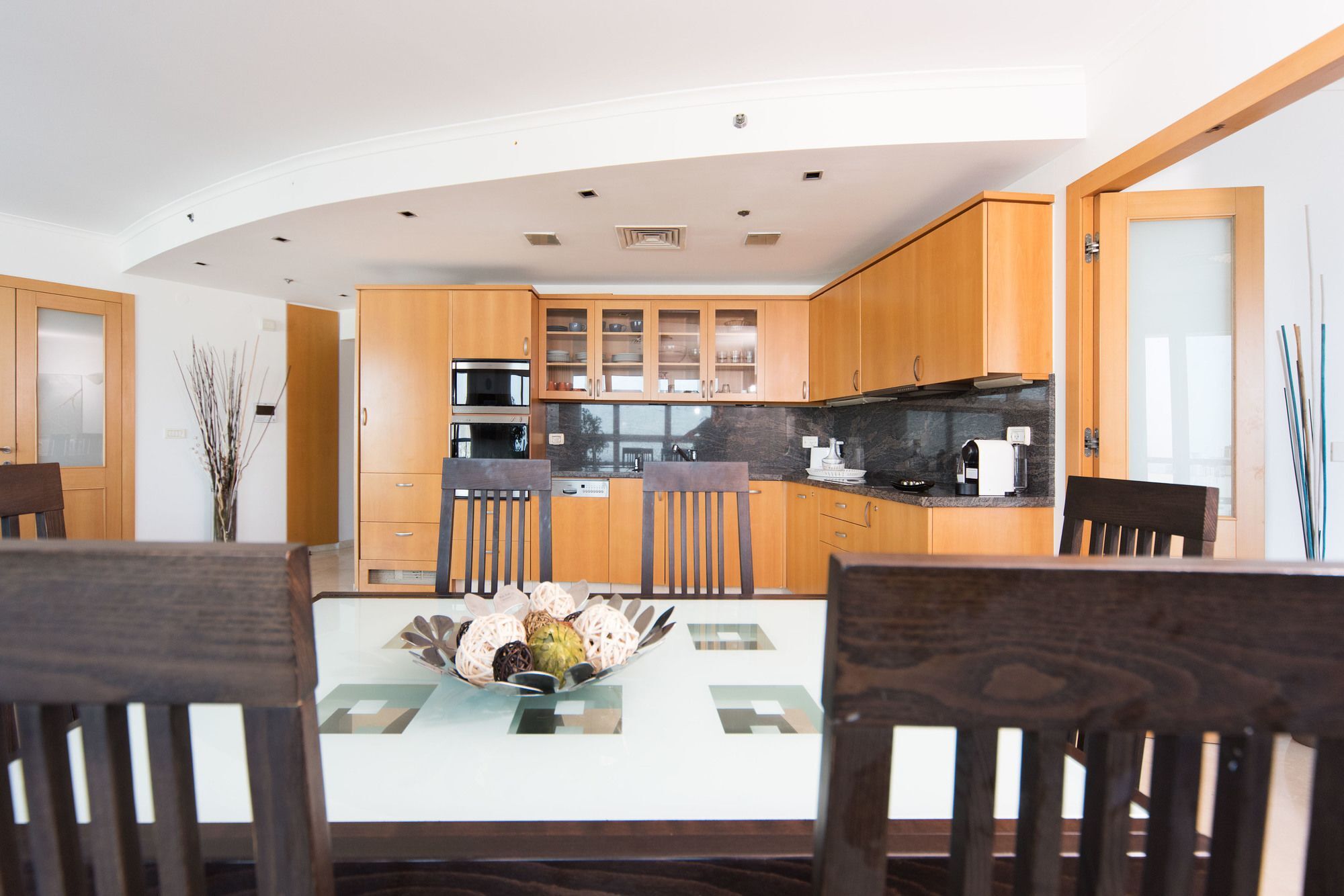 Excellent Beachfront Apt W/ Pool Access By Sea N' Rent Tel Aviv Esterno foto